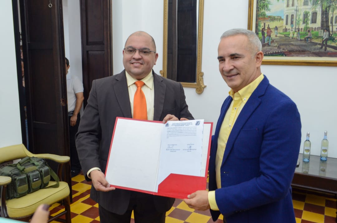 Unesur y Gobernación del Táchira firman Convenio